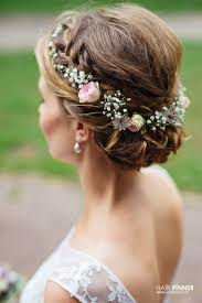 Frisuren Hochzeit Coiffure Mariage Kathar Haare Hochzeit Hochzeit Frisuren Blumenkranz
