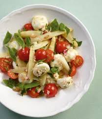 Spargelsalat Mit Basilikum Vinaigrette Essen Und Trinken Spargelsalat Vinaigrette Rezept Spargelsalat Rezept