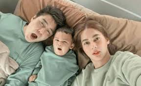 Baim wong sindir pemimpin rakus duit, kiano disebut mirip prabowo selengkapnya microsoft dan mitra dapat memperoleh kompensasi jika anda membeli sesuatu melalui link yang. Putra Baim Wong Dan Paula Verhoeven Kiano Tiba Tiba Menangis Histeris Kesakitan Karena Hal Ini Mantra Sukabumi