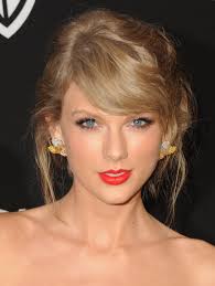 Of course, you can wear clothes of any color. Taylor Swift Web Photo Gallery Click Image To Close This Window Taylor Swift Hair Taylor Swift Bangs Taylor Swift Pictures