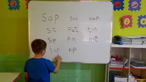 Sounding blending first group Prepared by Miss Jasmin samara