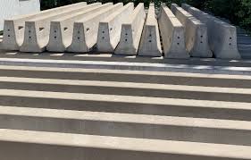 A jersey barrier, jersey wall, or jersey bump is a modular concrete or plastic barrier employed to separate lanes of traffic. 7 Things You Should Know About Jersey Barrier Eiffel Trading