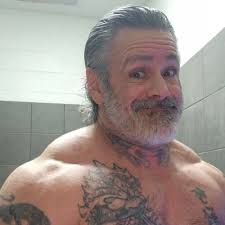 Eric R Moffitt 🇺🇦 🐕🥋🤼‍♂️💉💊🤬🖕🧠✊ (@EricMoffitt6)