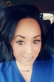 Lori Lilley's Instagram, Twitter & Facebook