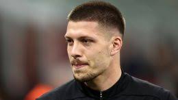 Florentino Perez stavio prst na okidač i sprema se da aktivira bombu od  58.000.000 evra