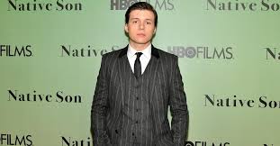 Actor known for his roles as ryder scanlon on abc family's melissa & joey and male actors from seattle. Is Nick Robinson Single Actor Was Previously Linked To Co Stars