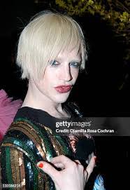 Katy Beal's Instagram, Twitter & Facebook