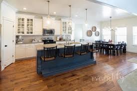 Premium alabaster finish and pewter glaze combine for a perfect match in the wintry brilliance of these painted kitchen cabinets' color palette. Favorite White Kitchen Cabinet Paint Colors Evolution Of Style