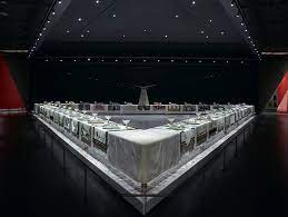 These looms allowed the dinner party weavers, who were all trained at the workshop, to see the designs as. Judy Chicago The Dinner Party Article Khan Academy