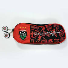 Trousse 2 compartiments très bon état idéal pour mettre feutres et crayons de couleur envoi que par mondial relay cartable ainsi que peti. Trousse 2 Compartiments