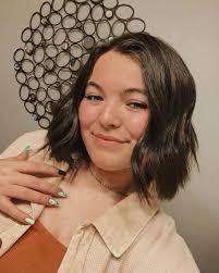 Brooke Rutherford's Instagram, Twitter & Facebook