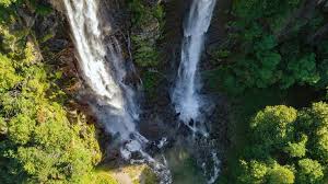 Cascate dell'acquafraggia is a locality in lombardy. Wujlamogg Hi M