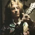 A closer look at John Paul Jones' triple-necked guitar, which he used  during Ten Years Gone and the acoustic section of the North American 77  Tour : r/ledzeppelin