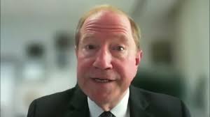 President Turner and Chair Bill Bay Close the Program