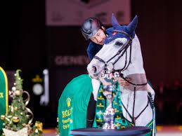 Les jeunes balsiger sur twentytwo des biches et mändli avec dsarie veulent sont à la lutte pour une sélection olympique. Genf Rolex Grand Prix Fur Martin Fuchs Auf Dem Genialen Clooney