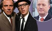 i.dailymail.co.uk/1s/2019/11/29/11/21613518-0-imag...