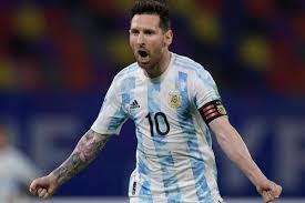 La selección argentina jugará esta tarde su primer compromiso por la copa américa ante el elenco chileno en el estadio nilton santos de río de janeiro. 7antoiffkmqwgm