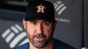 John Verlander's Instagram, Twitter & Facebook