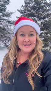 Bats and Traps wishes you a Merry Christmas with our animal version of  “Twas the Night Before Christmas.”