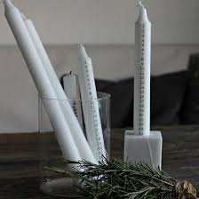 Count Down To Christmas With These Lovely Calendar Candles In Norwegian And English Diy Calendar Christmas Candles Diy Twine Candle Holder