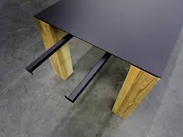 Les options de finition sont: Table Acier Contraste Made In France Bois Massif Et Metal