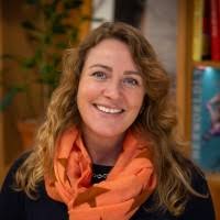 200+ "Huset" profiles