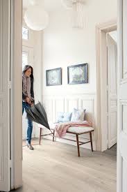 Aquanto Oak Light Grey Brushed Laminate Flooring Sample Rooms Diy At B Q Grey Laminate Flooring