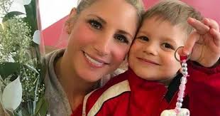 Mahée Paiement commente finalement sa séparation amoureuse et ses moments  difficiles