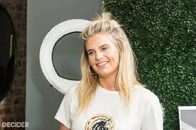 Leroy wines may be sourced from leroy own vineyard (domaine) or from negoce (maison). Who Is Madison Lecroy Meet Austen Kroll S Girlfriend On Southern Charm