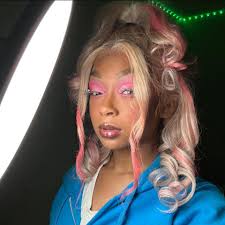 Stop teaching the word 'more'! Here's why… So many parents and  professionals start by teaching the word or sign for “more” — but this can  actually slow down language development. Instead of