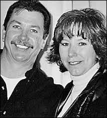 Elizabeth Jeffcoat's Instagram, Twitter & Facebook