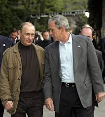 Putin and guest Bush dine, chat, relax