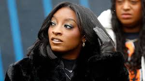 Simone Biles Brings Streetwear Aesthetic to the Sidelines for Bears Victory