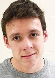 Caston boys cross country runner claims invite victory