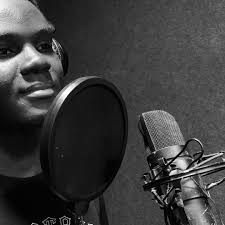 Listen to 22 MARS by KARLO in Muir à écouter playlist online for free