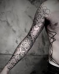 Et pour vous le prouver. Noksi On Instagram Sleeve In Progress On Ludo From Paris Forearm Healed Avant Bras Cicatrise M Tatouage Manchette Tatouage Geometrique Tatouage Avant Bras