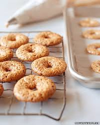 Firstly, sift the flour and baking powder together into a bowl. 12 Italian Christmas Cookies That Are Simply Magnifico Martha Stewart