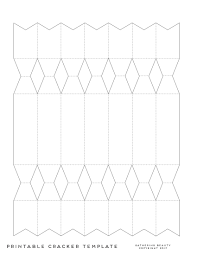 What happens if you eat christmas decorations? Diy Christmas Crackers Free Printable Template Gathering Beauty