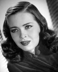 BEHIND THE CURTAIN: BROADWAY'S LIVING LEGENDS