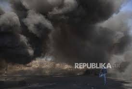 Israel dan palestina hari kamis 20 mei 2021 menyepakati gencatan senjata di seluruh perbatasan jalur gaza, mulai hari jumat (21/5/2021) pukul 02.00 dini hari. Sqdh2q39nayrhm
