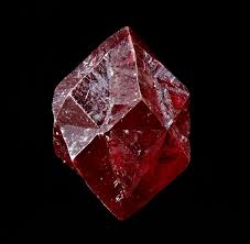 Pin By Camara Djiba On 2832499814 Minerals And Gemstones Crystals And Gemstones Rocks And Gems