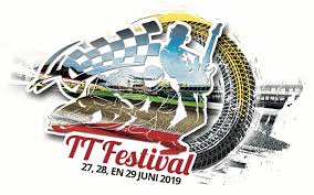 De tt (tourist trophy) assen is een jaarlijkse motorrace op het circuit van drenthe bij assen, in de nederlandse provincie drenthe. Welk Suikerzakje Moet Het Worden Bij Tt Festival Assenstad Nl