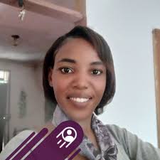 Lifè 10è sa fè egzateman 24è tan direktè Programasyon nou Zoe Tchak te  jwenn arestasyon li, apre yon post sou Facebook li te fè pou enfome  popilasyon an jan li te toujou