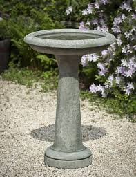 Bird Bath Well Cover Ideas Essential Bird Bath Simple And Classic Bird Bath Bird Bath Garden Stone Bird Baths