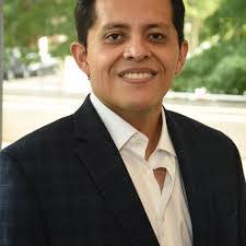 Deon Sullivan's Instagram, Twitter & Facebook