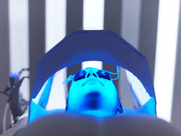 Uv transmission is the measure of the uv light's ability to pass through 1 cm of liquid. Uv Licht Gegen Hautleiden Aponet De