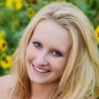 Lindsey Pippin's Instagram, Twitter & Facebook