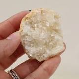 Cracked Moroccan Quartz Geode, White Quartz Geode - 1.5" to 3 ...