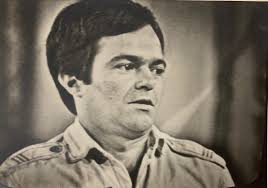 Ha fallecido esta madrugada Frank González, la voz de Elpidio y de tantos  personajes. Recordaremos a este talentosísimo actor con entrañable cariño.  . . . . 📷 Archivo personal de Frank González #ElpidioValdés #MambíCubano