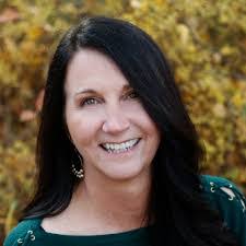 Rose Herrington's Instagram, Twitter & Facebook